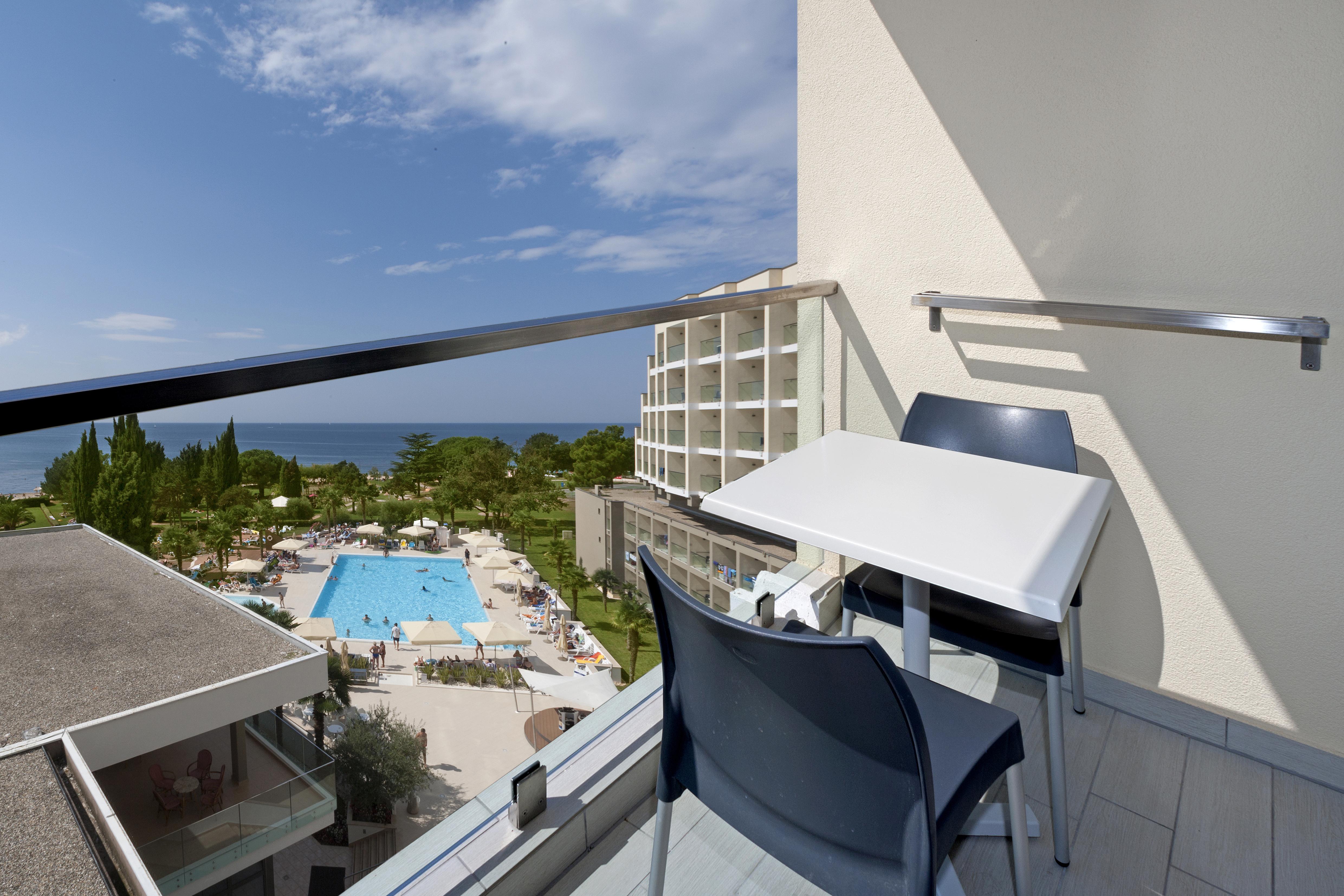 Hotel Materada Plava Laguna Пореч Екстериор снимка