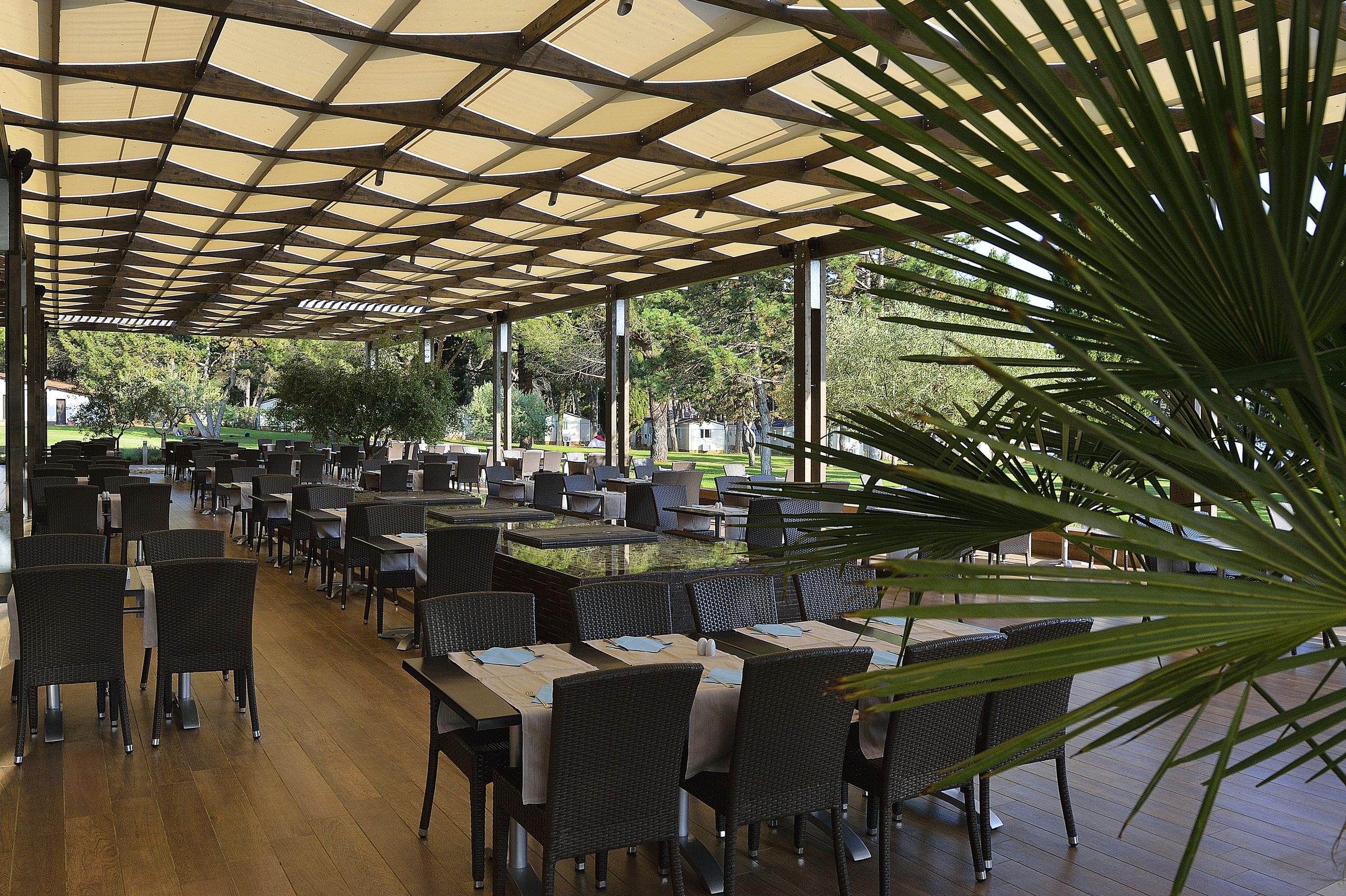 Hotel Materada Plava Laguna Пореч Екстериор снимка