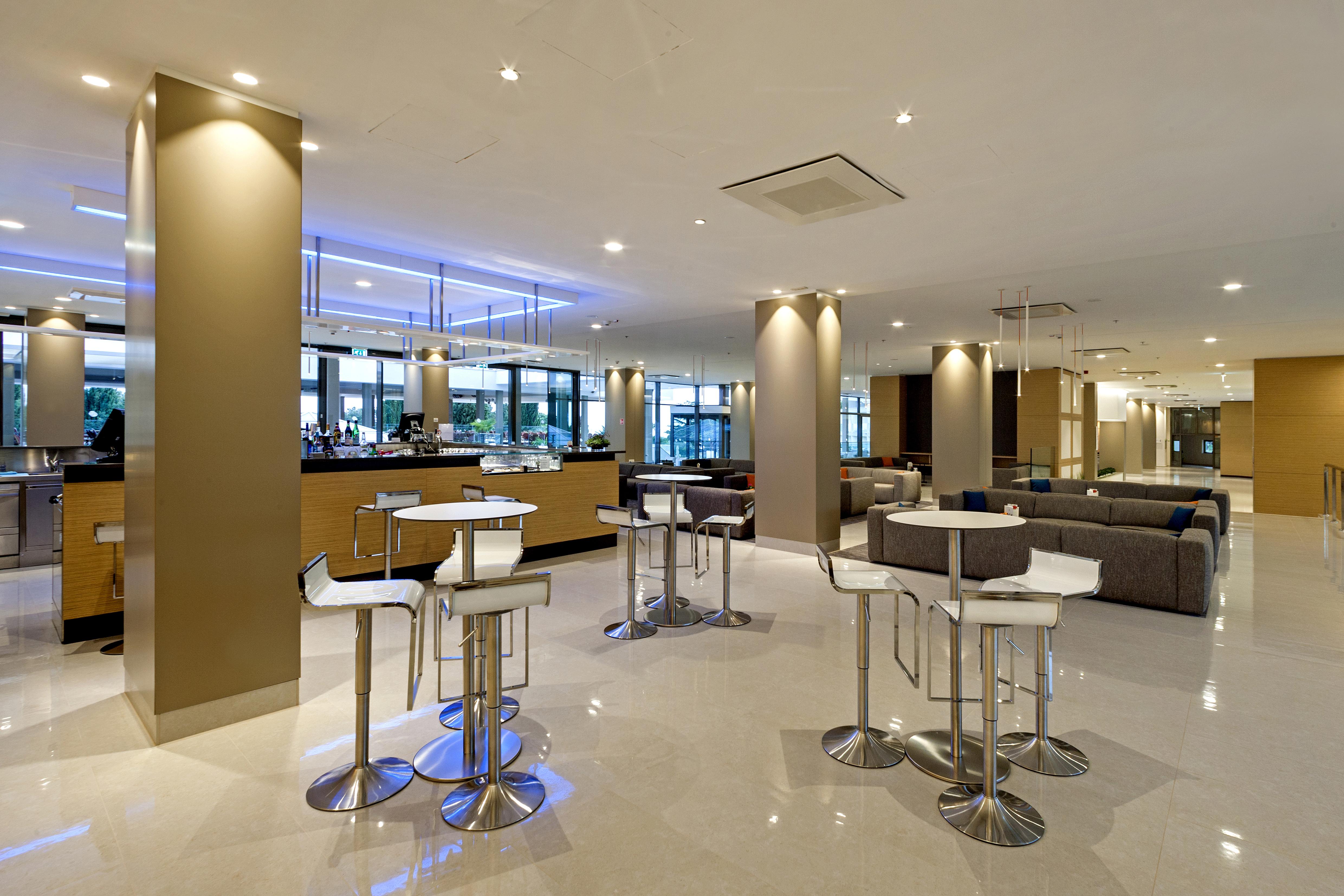 Hotel Materada Plava Laguna Пореч Екстериор снимка